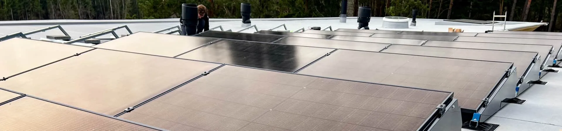Roof top module mounting structure