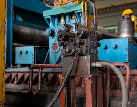 Hydraulic power pack directional valve